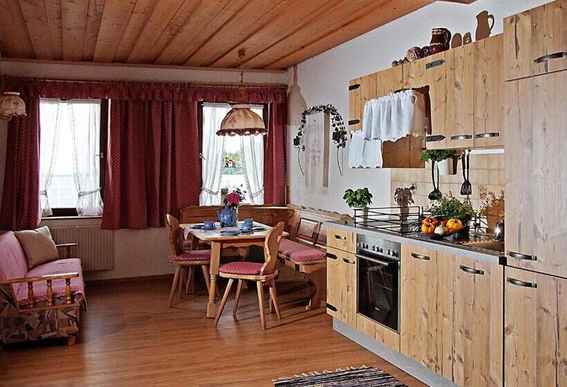 Апартаменты 2 Спальни, Bauernhof Berndlhof Obing