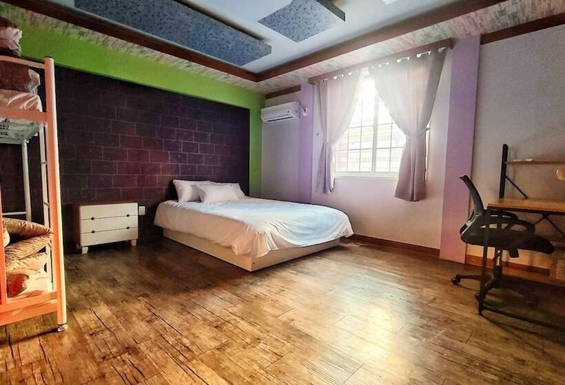 デラックスの４人部屋, Kimchee Busan Downtown Guesthouse