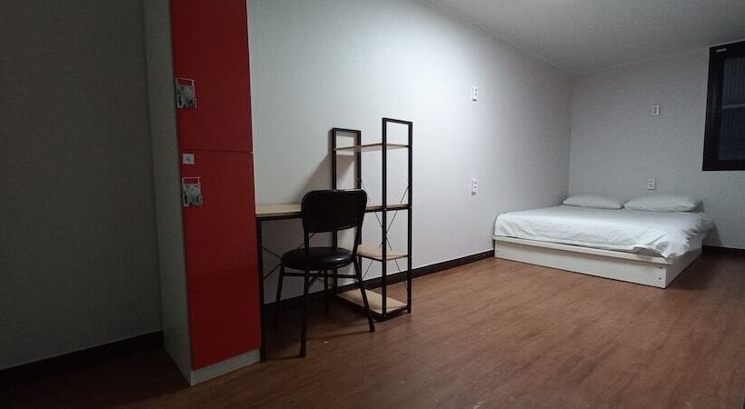 バス共有のスタンダードルーム, Kimchee Busan Downtown Guesthouse