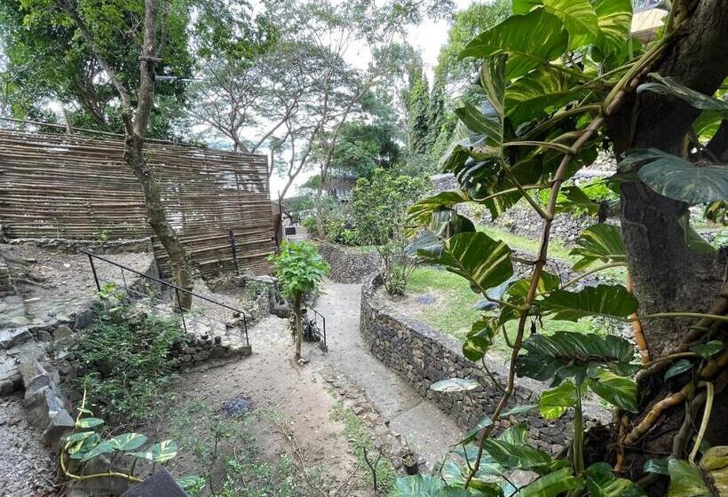 家庭间, Casita Ysabel