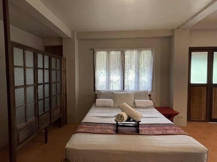 家庭间, Casita Ysabel