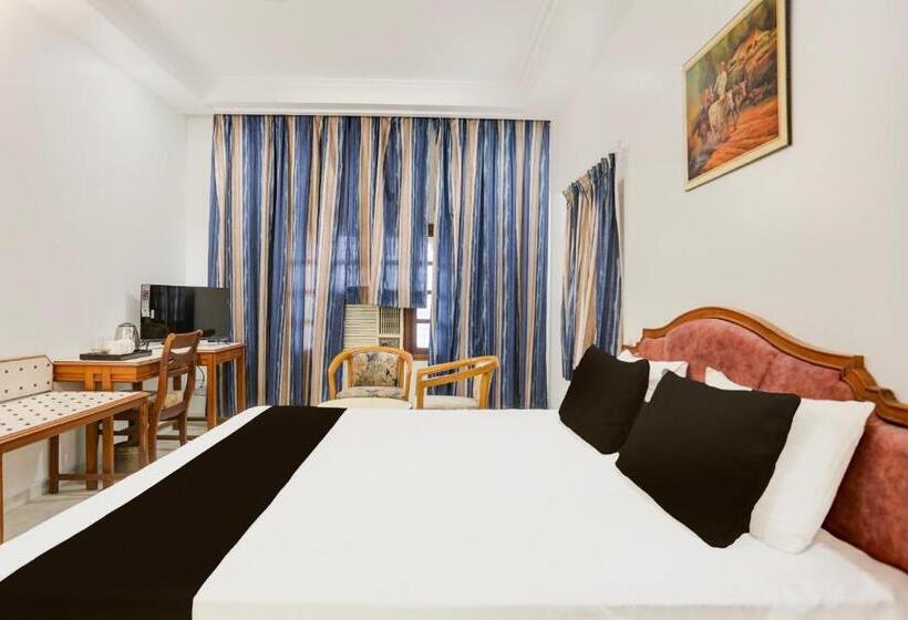 Трехместный Номер Классика, Collection O Hotel Khalsa Palace