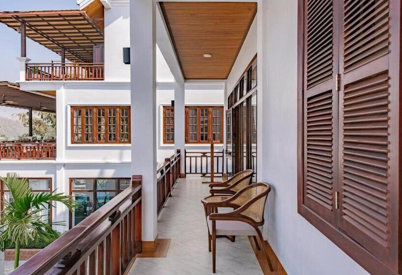 Люкс Кровать Кинг, Relaxful Hotel泊岸酒店