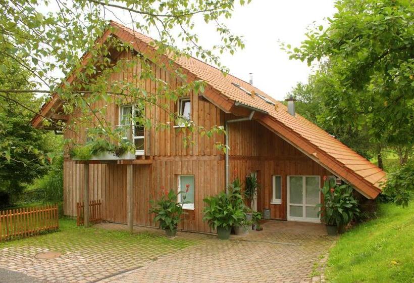 Дом 4 Спальни, Landhotel Am Rothenberg