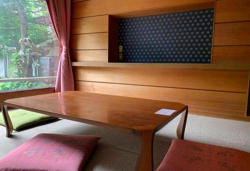 Четырехместный Номер Стандарт, Zen Hostel