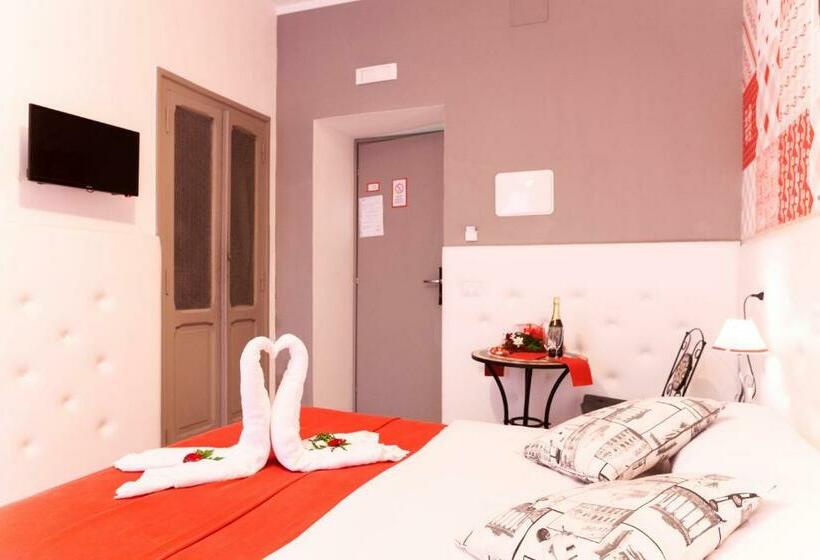 اتاق استاندارد, I Love Piramide