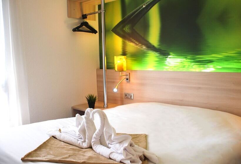 Семейный Номер, Inn Design Resto Novo Vannes