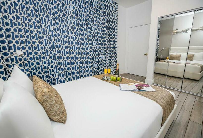Люкс, Oceanside Hotel And Suites