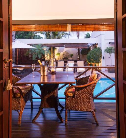 Suite, Five Burnham Guest House
