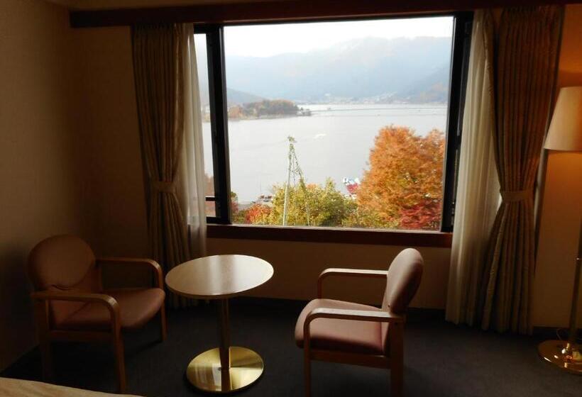 Номер Стандарт Трехместный, Breezbay Lake Resort Kawaguchiko