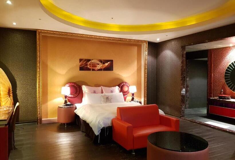 اتاق سوپریور, Discovery Motel  Zhonghe