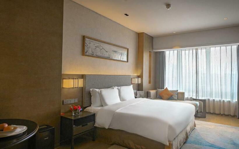 스탠다드 룸 킹사이즈 침대, Crowne Plaza Hangzhou Thousand Island Lake, An Ihg
