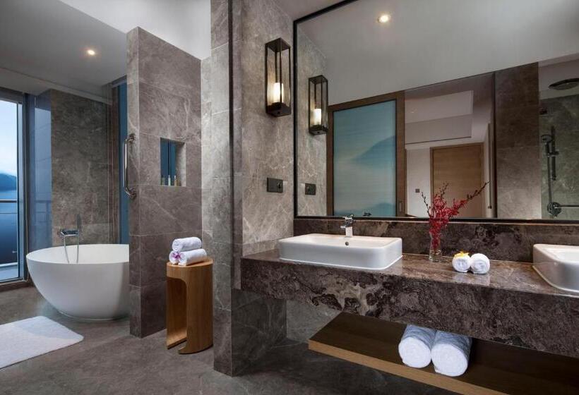 豪华套房, Crowne Plaza Hangzhou Thousand Island Lake, An Ihg