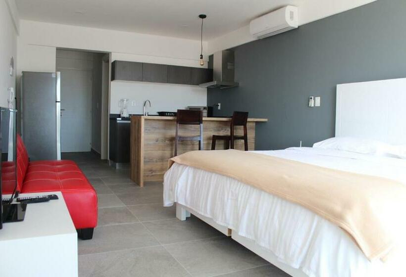 Estudio Estàndard, Studio 30 Condhotel By Nah Hotels