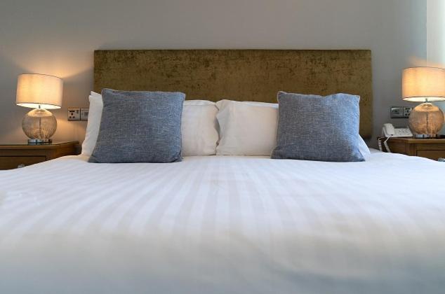 اتاق استاندارد با چشم‌انداز دریا, The Cliff Hotel & Spa