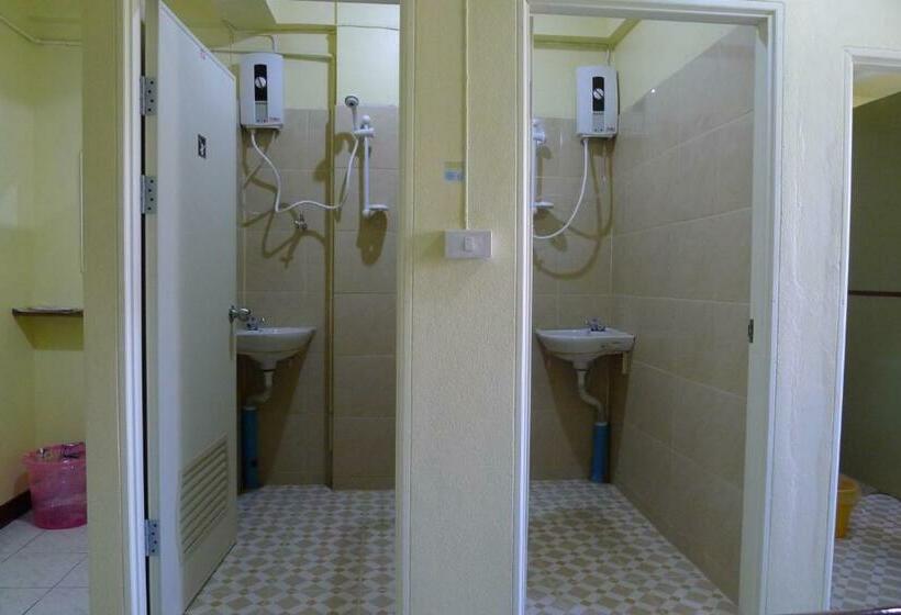 基本间, 168 Chiang Mai Guesthouse