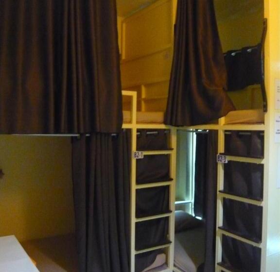 家庭间, 168 Chiang Mai Guesthouse