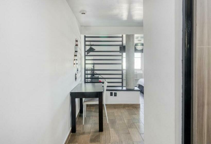 Habitación Superior, Vn