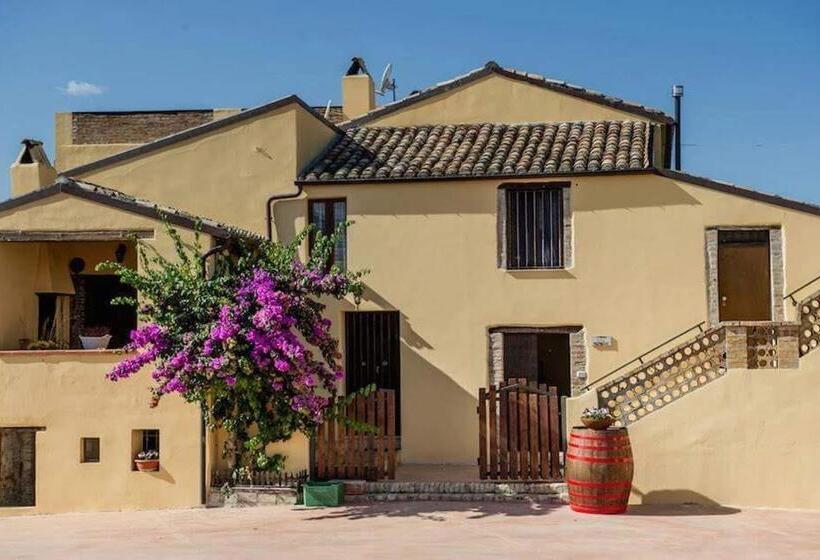 Номер Deluxe, Masseria Del Vino