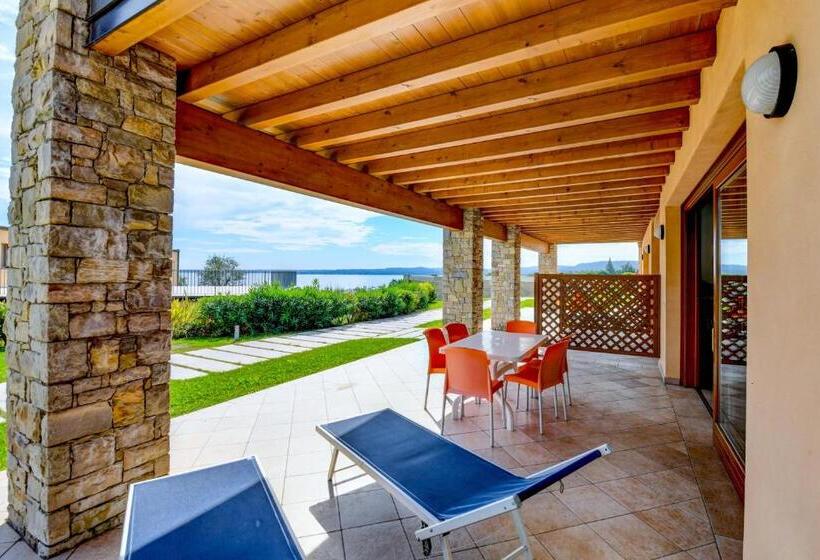 1 Bedroom Apartment Lake View, Relais Rosa Dei Venti Ciao Vacanze