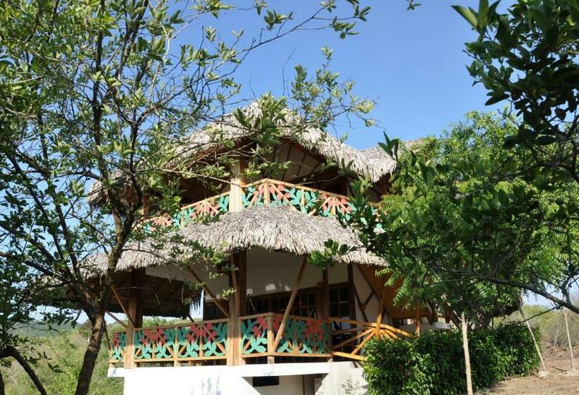 Люкс Повышенной Комфортности, Azuluna Ecolodge