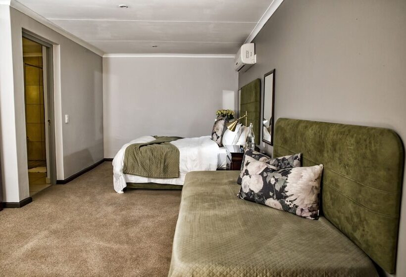 Номер Стандарт, Browns Manor
