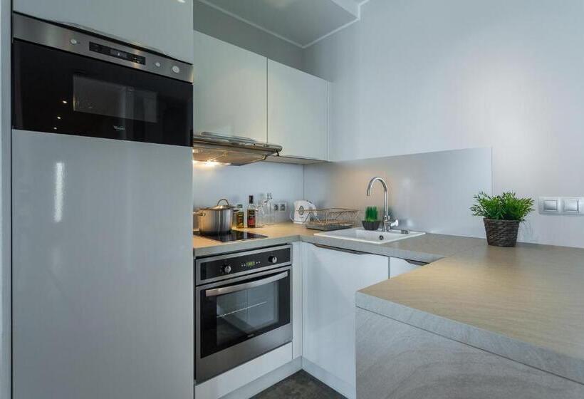 آپارتمان 1 خوابه با تراس, Villa Velvet