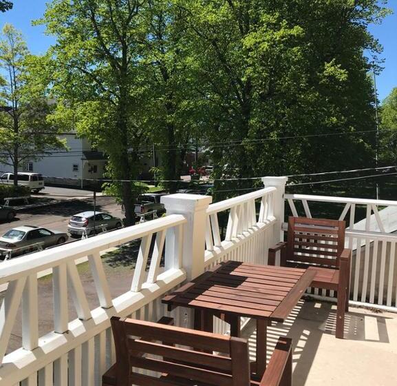 חדר סטנדרט עם מרפסת, Fairholm Boutique Inns