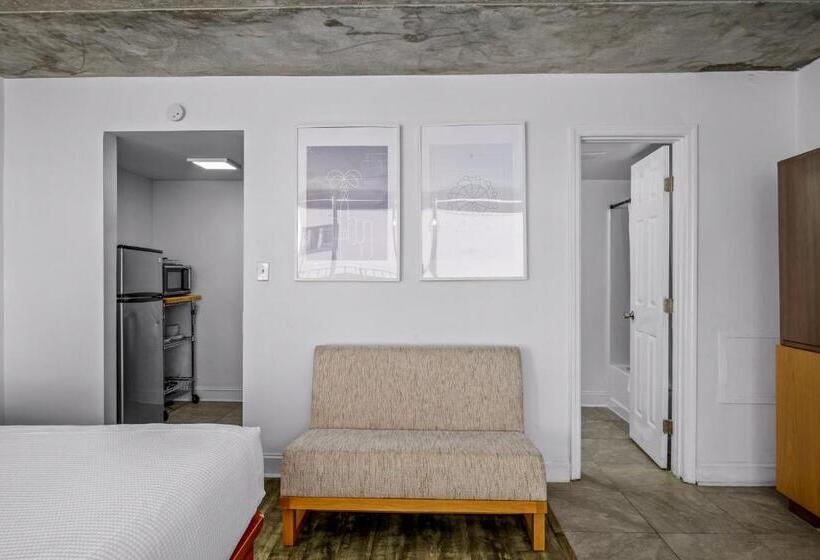 Студио Стандарт Боковой Вид на Море, The Beverley Beach House