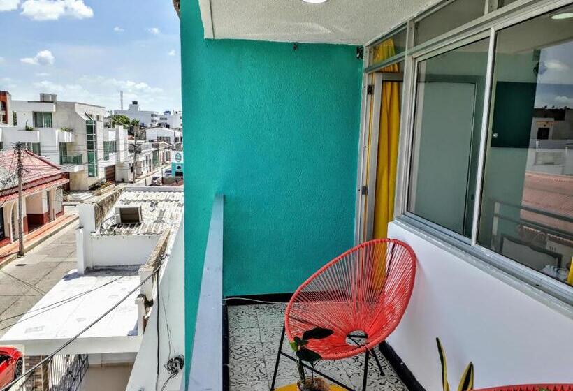 اتاق استاندارد چهارنفره با بالکن, Bona Vida