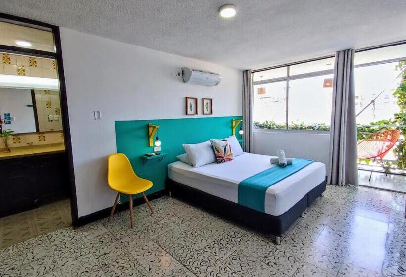 اتاق لوکس با بالکن, Bona Vida