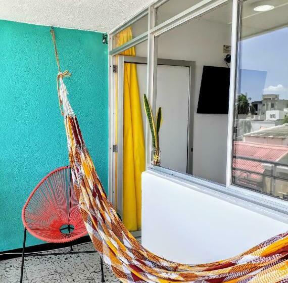 اتاق استاندارد چهارنفره با بالکن, Bona Vida