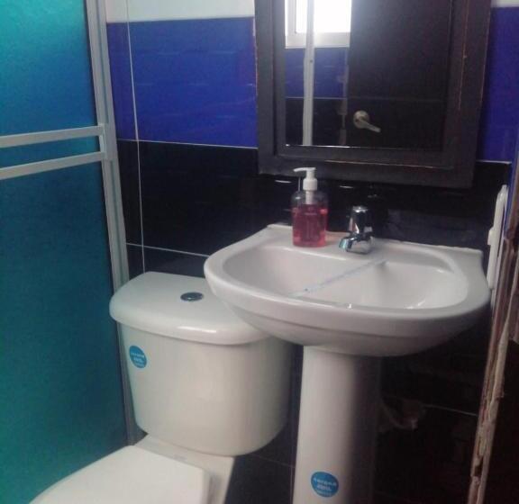 اتاق لوکس خانوادگی, Azulejo Del Llano