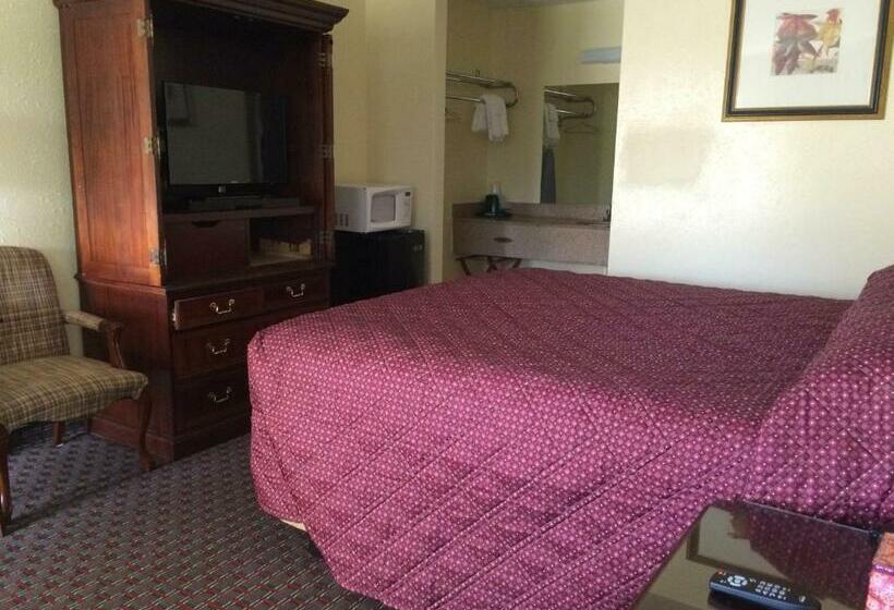 חדר סטנדרט עם מיטת קינג, Knights Inn Augusta At Deans Bridge Rd