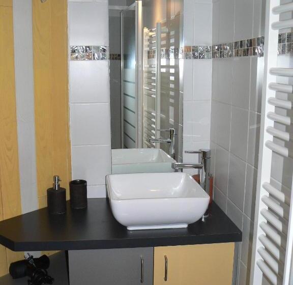 침실 2개 주택, Chambres D Hôtes Le Petit Siam : Le Calme En Centre Ville