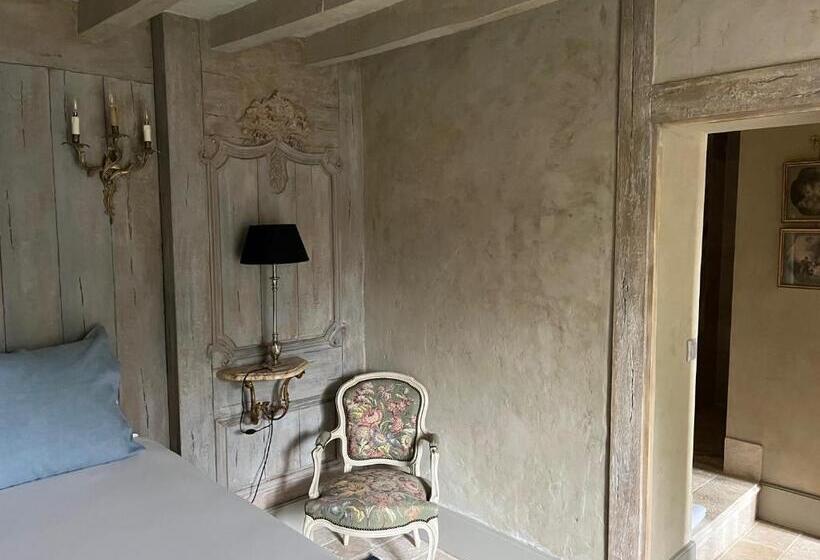 Номер Стандарт, Les Chambres D Hôtes Du Château De Saint Georges