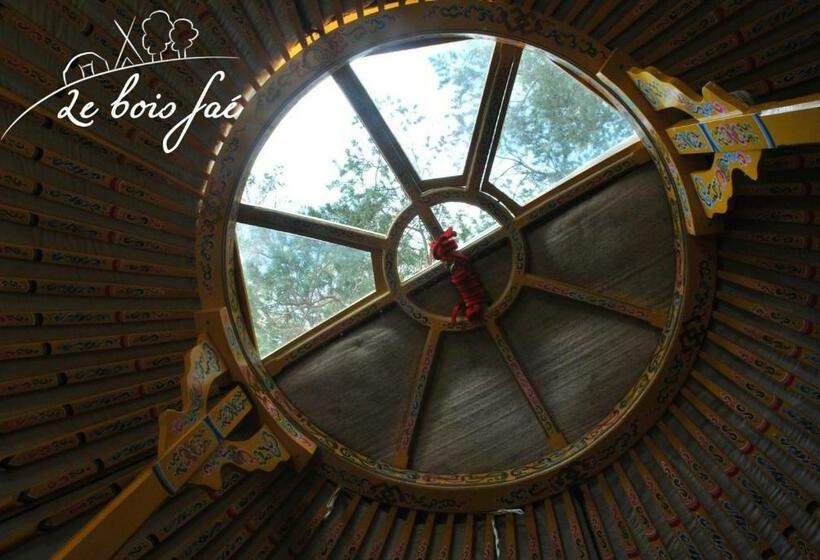 标准间, Le Bois Faé