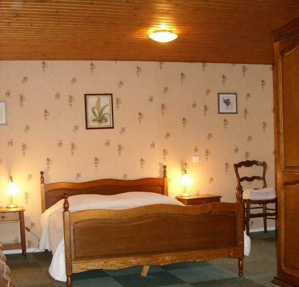 غرفة قياسية ثلاثية, Auberge Alsacienne