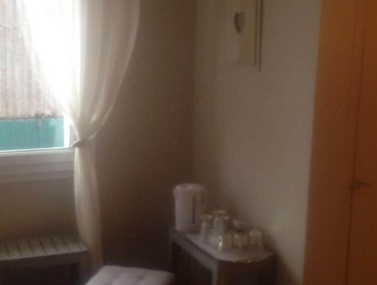 غرفة عائلية, Caux Breizh