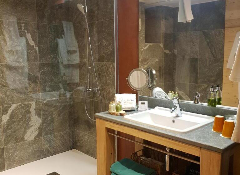 Suite with Terrace, La Ferme Du Chozal, Chalet De Tradition