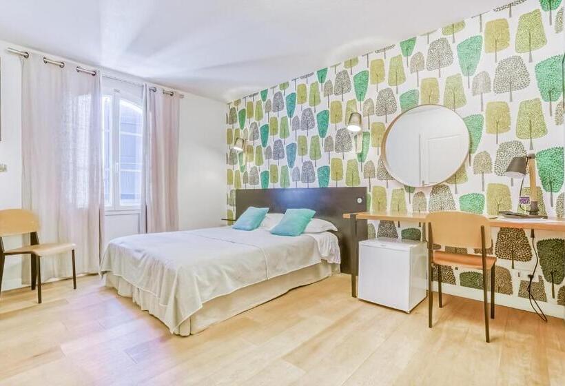 Номер Стандарт Трехместный, Hôtel & Appart Hôtel Olatua