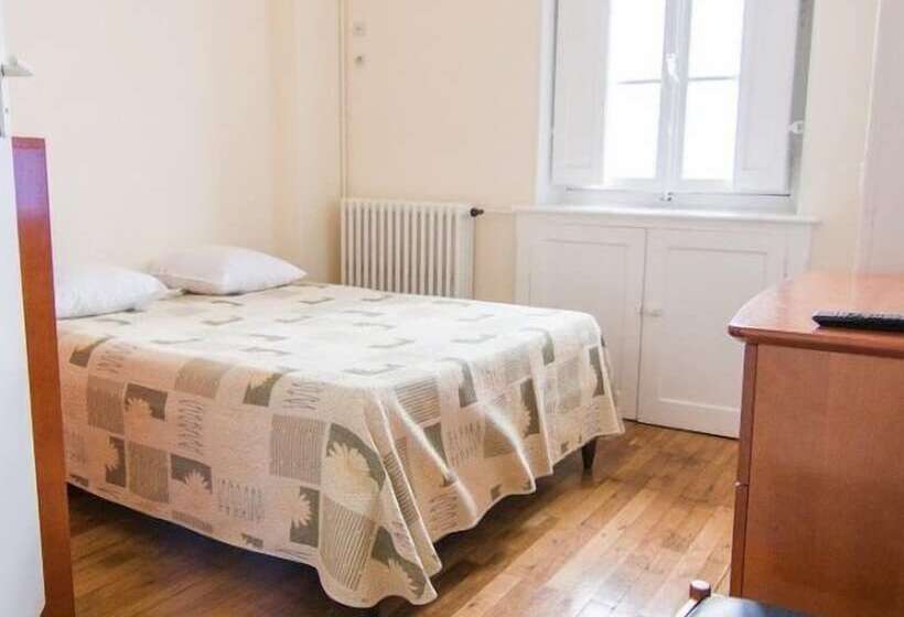 Номер Стандарт, Maison Saint Anthelme