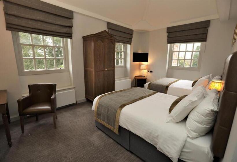 标准间, Chicheley Hall