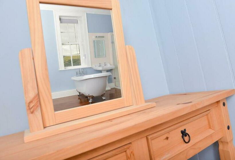 Номер Стандарт, Yha Grinton Lodge