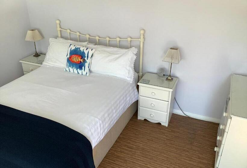 Семейный Номер Вид на Сад, The Coast Yard B & B Chalet