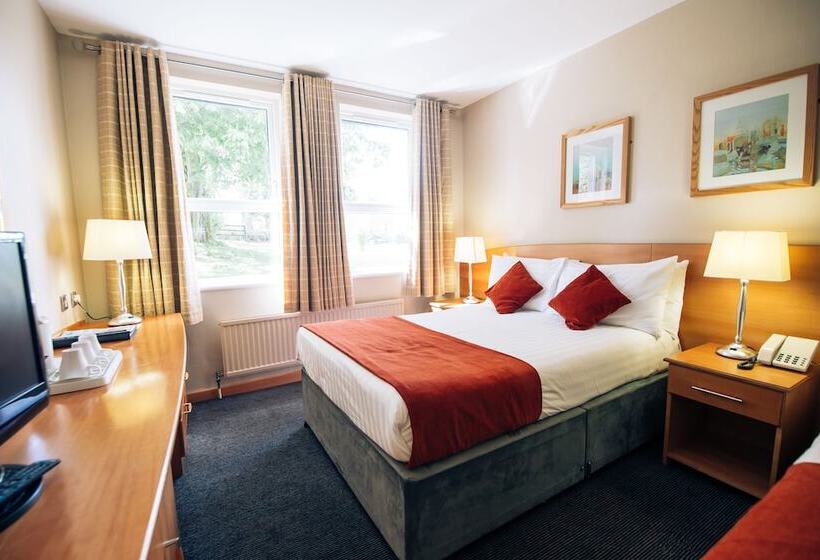 اتاق استاندارد, Rosspark Hotel Kells