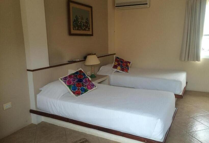 Номер Стандарт, Boutique Playa Canela Ecuador