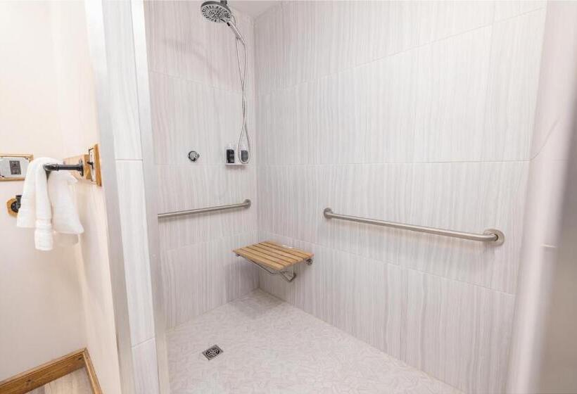 Люкс Superior, Hartwell Suites