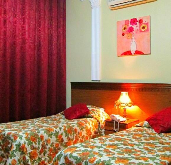 اتاق لوکس یک تخته, Sufara Hotel Suites