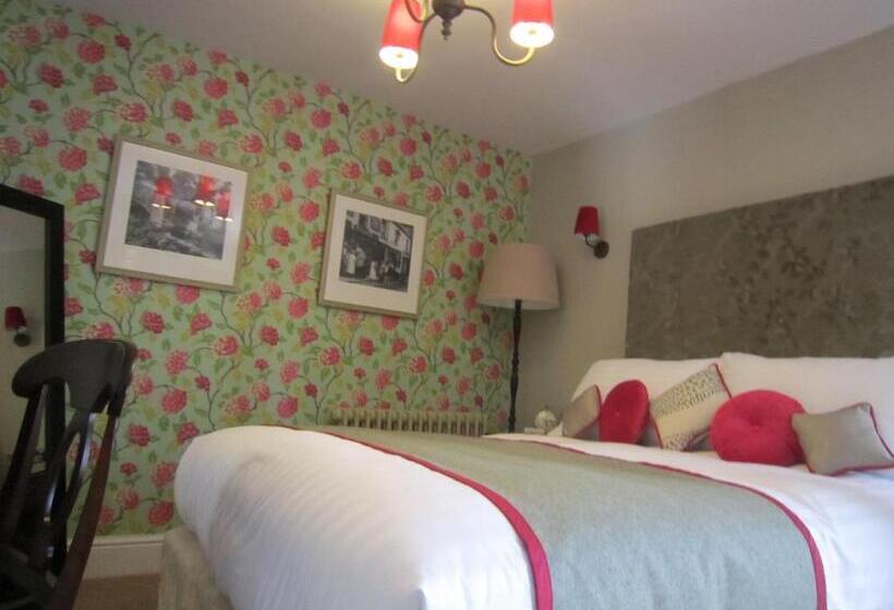 キングサイズベッドのクラシックルーム, The Three Crowns